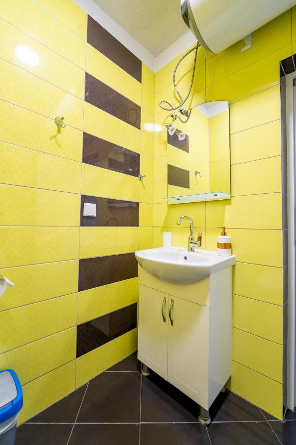 Cozy Little Apartment In Studentski Grad โซเฟีย ภายนอก รูปภาพ